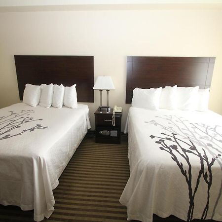 Bowman Inn And Suites Buitenkant foto