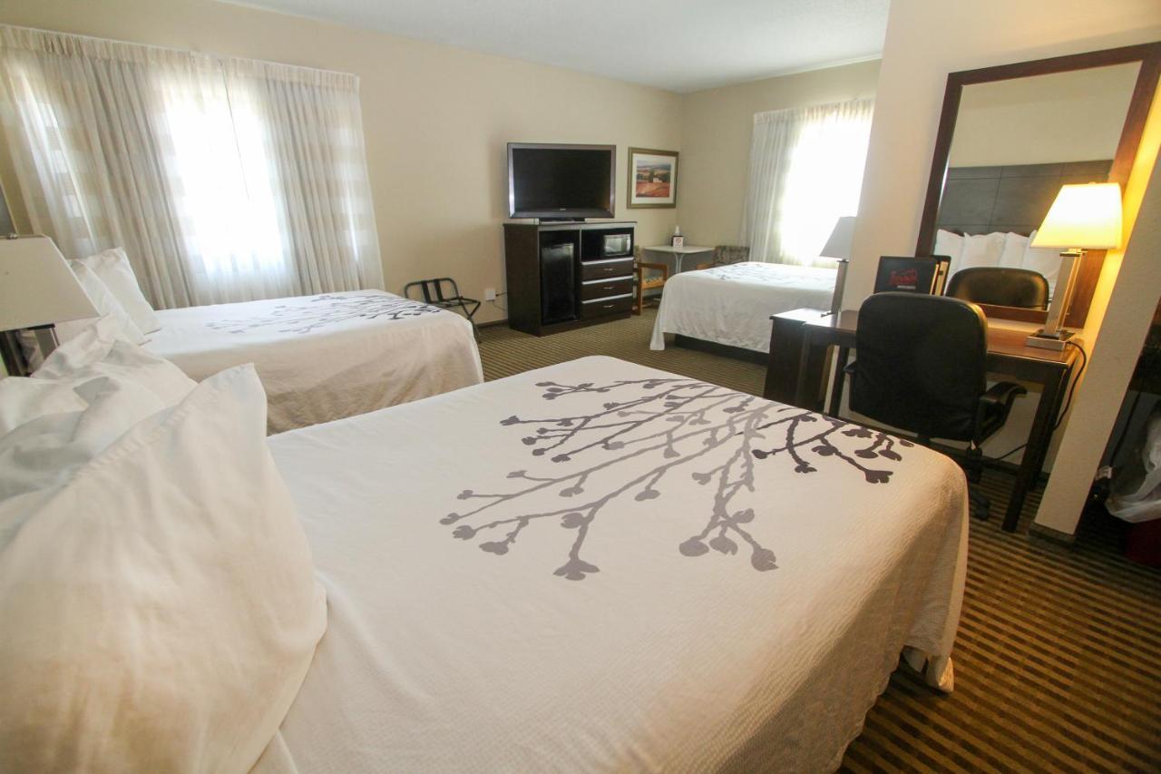 Bowman Inn And Suites Buitenkant foto